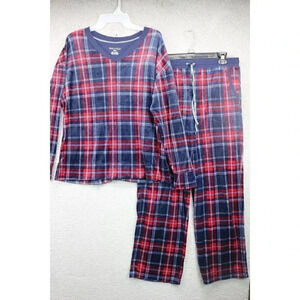 Nautica Women's Velour Pajama Set-Size Medium-Navy Blue and Red